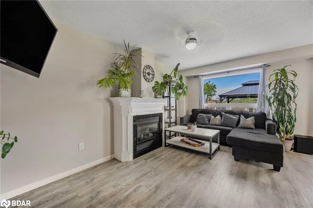 13 Sunset Place