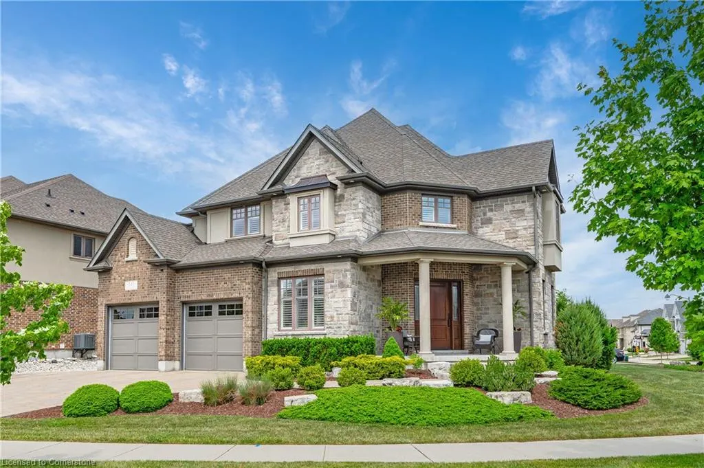 546 Manor Ridge Crescent