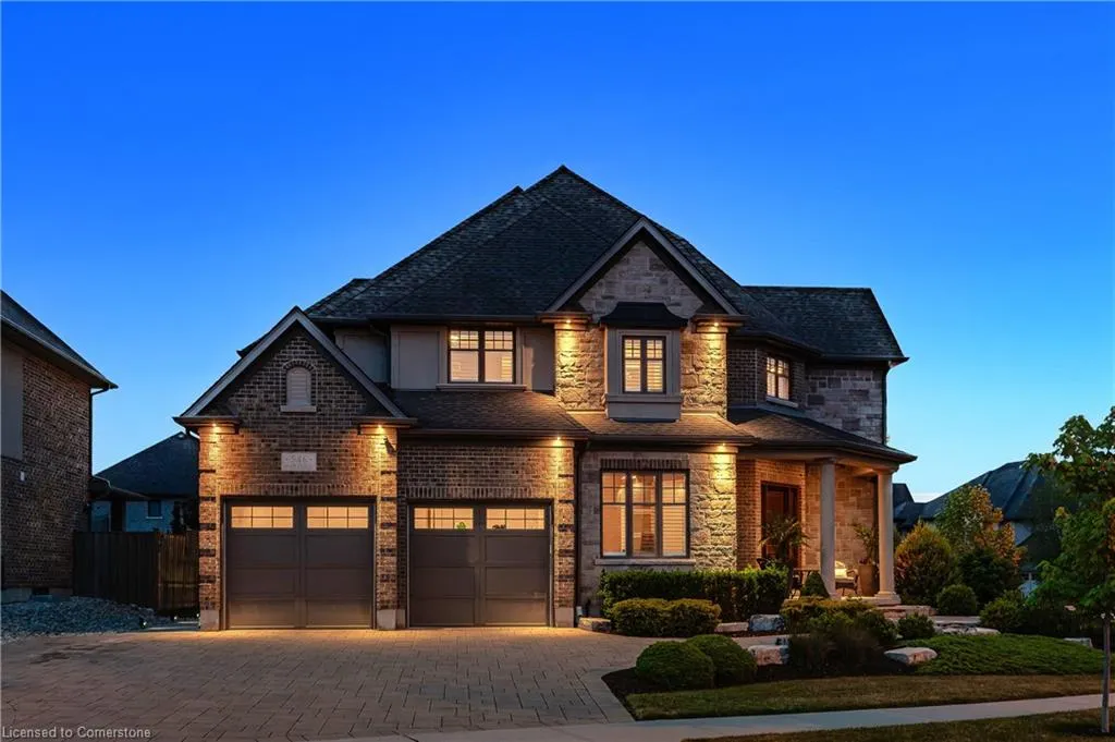 546 Manor Ridge Crescent