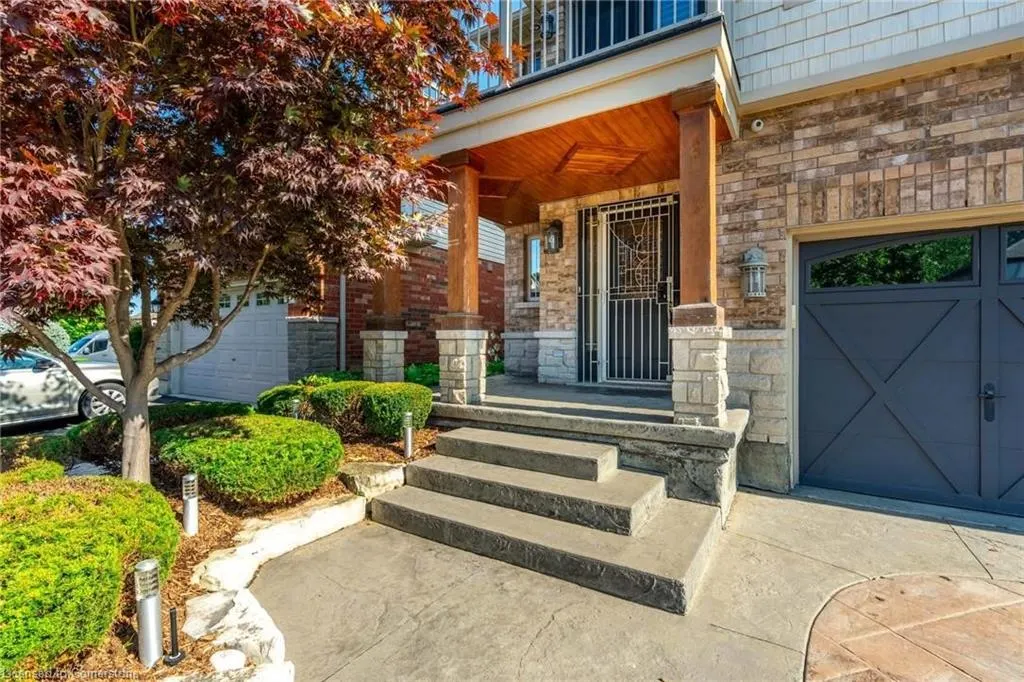 16 Sycamore Crescent