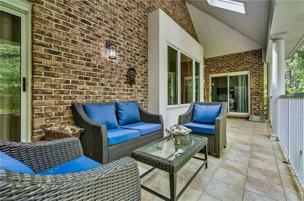 6431 Rockcliffe Estate