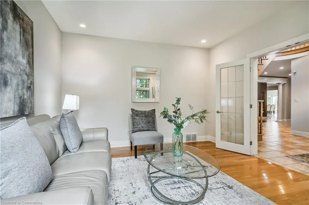 6431 Rockcliffe Estate
