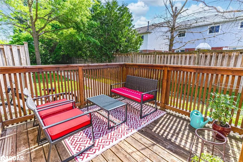 502 Essa Road, #15