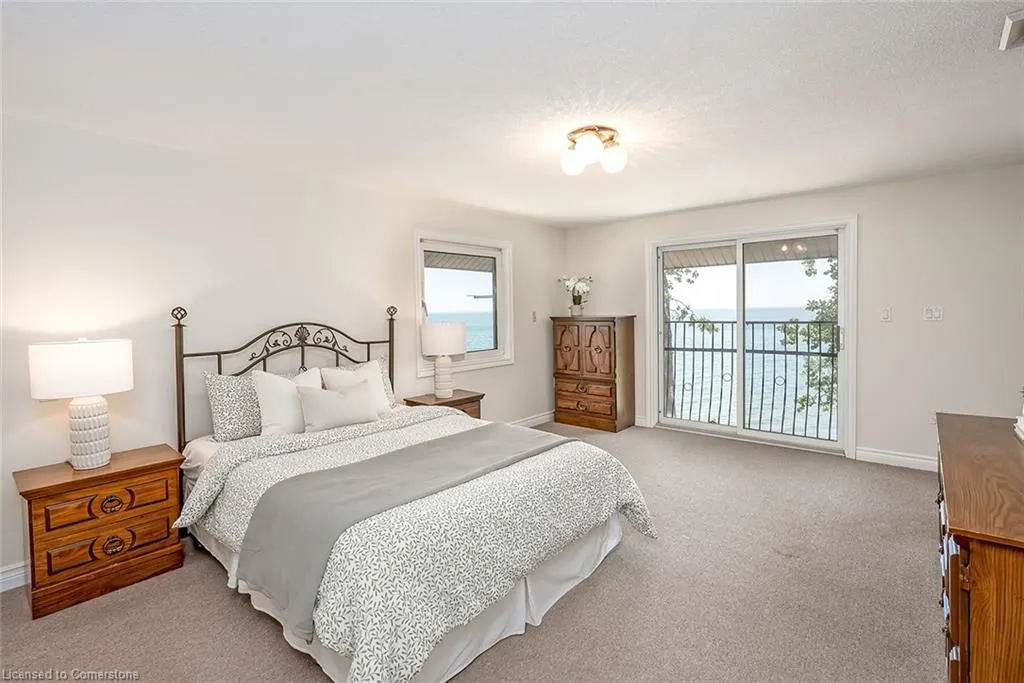 11 Winona Park Road