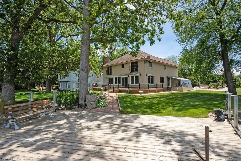 11 Winona Park Road