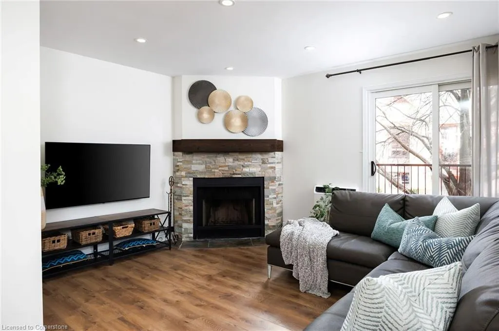 1504 Pilgrims Way, #1021