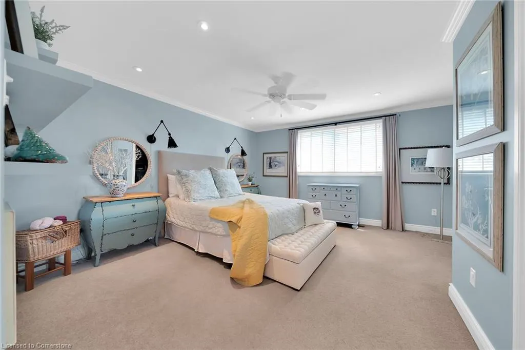12 Vance Crescent