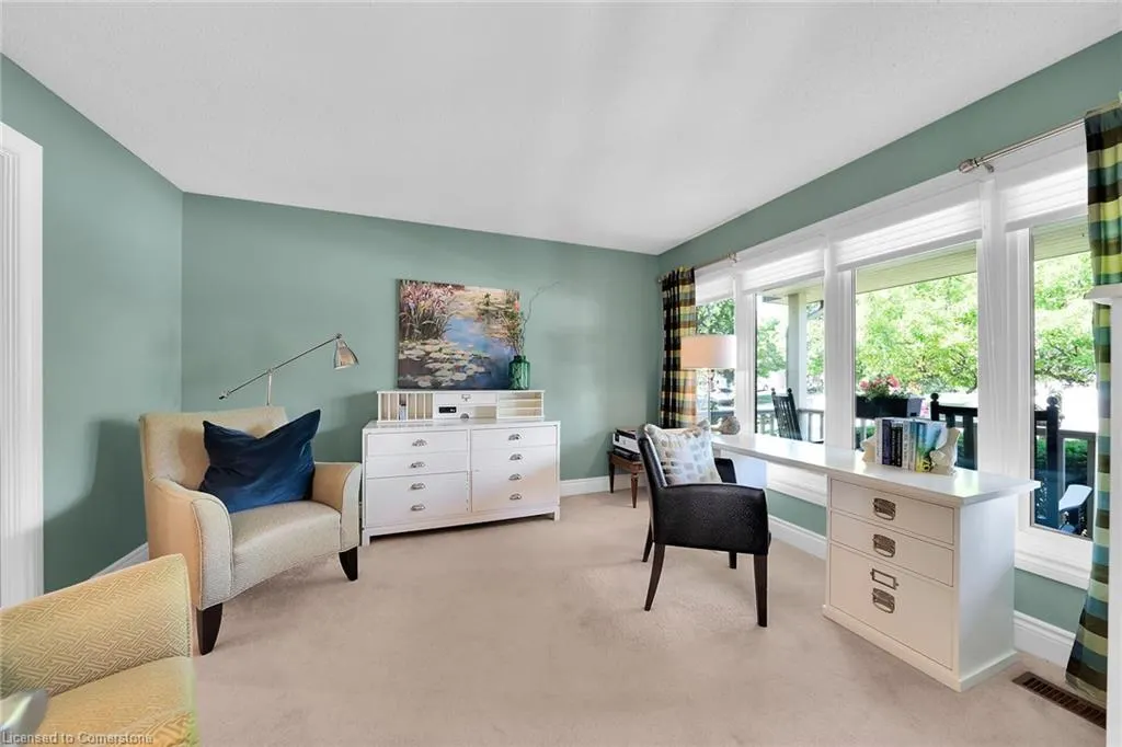 12 Vance Crescent