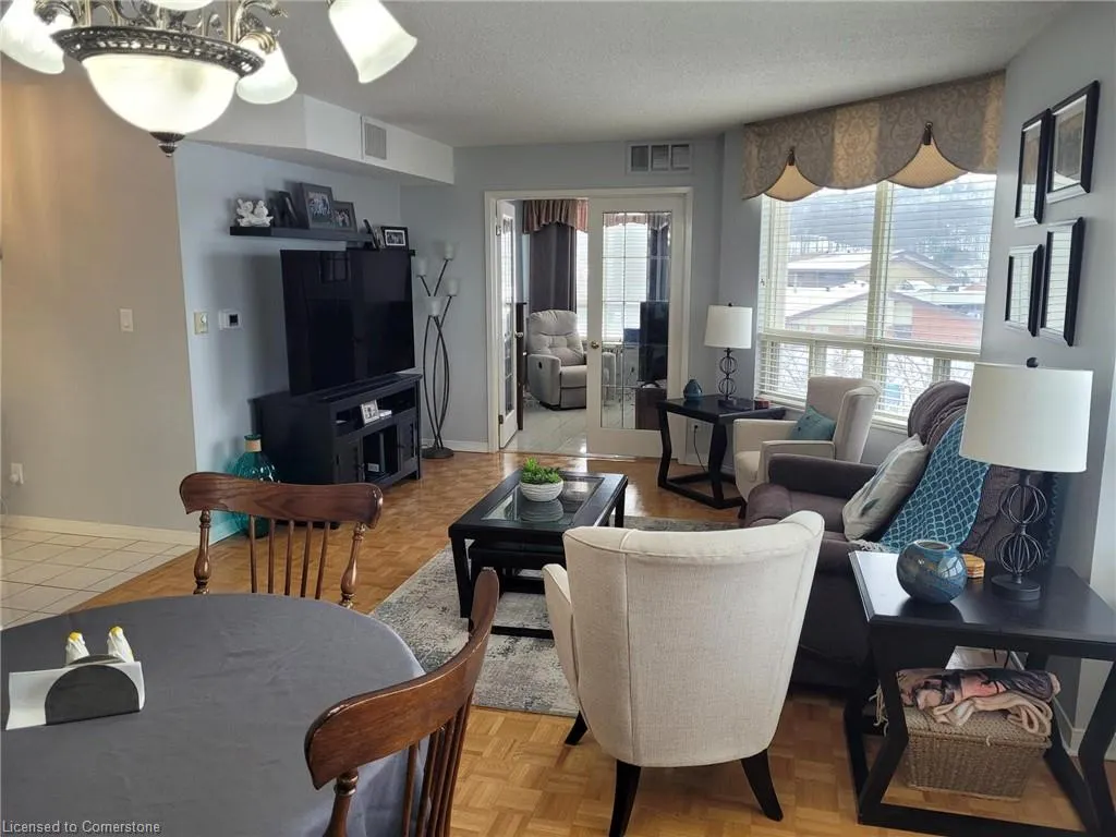 495 Highway 8, #404