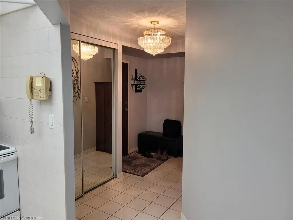 495 Highway 8, #404