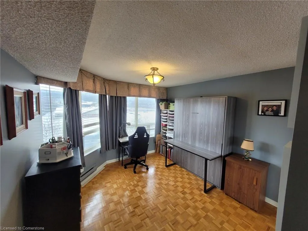 495 Highway 8, #404