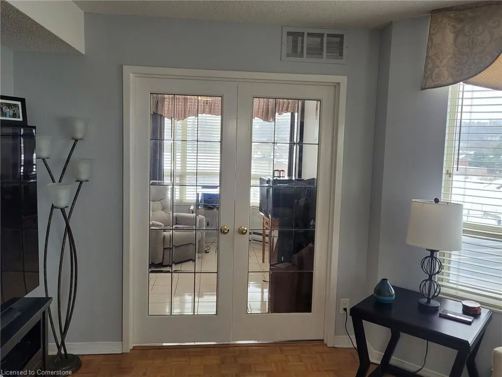 495 Highway 8, #404