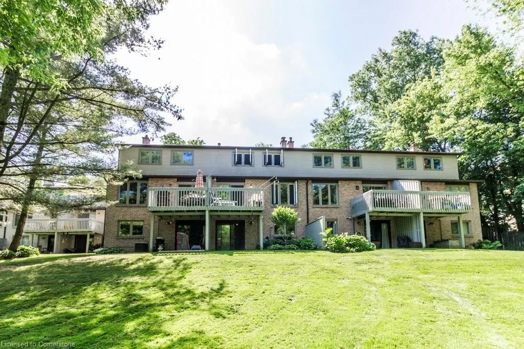 109 Wilson Street W, #14