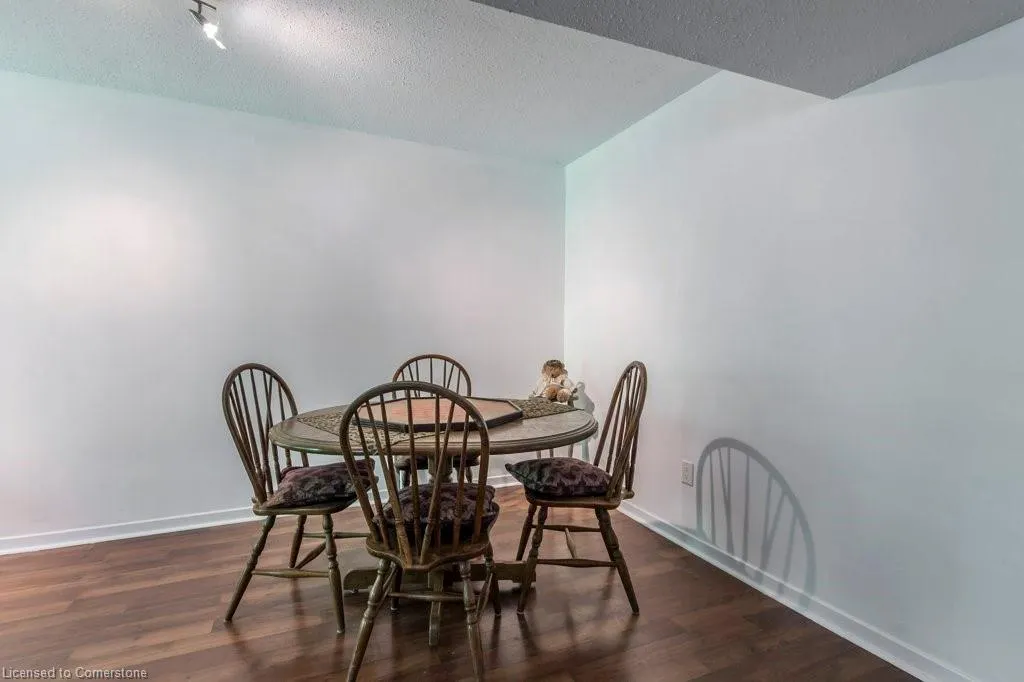 109 Wilson Street W, #14