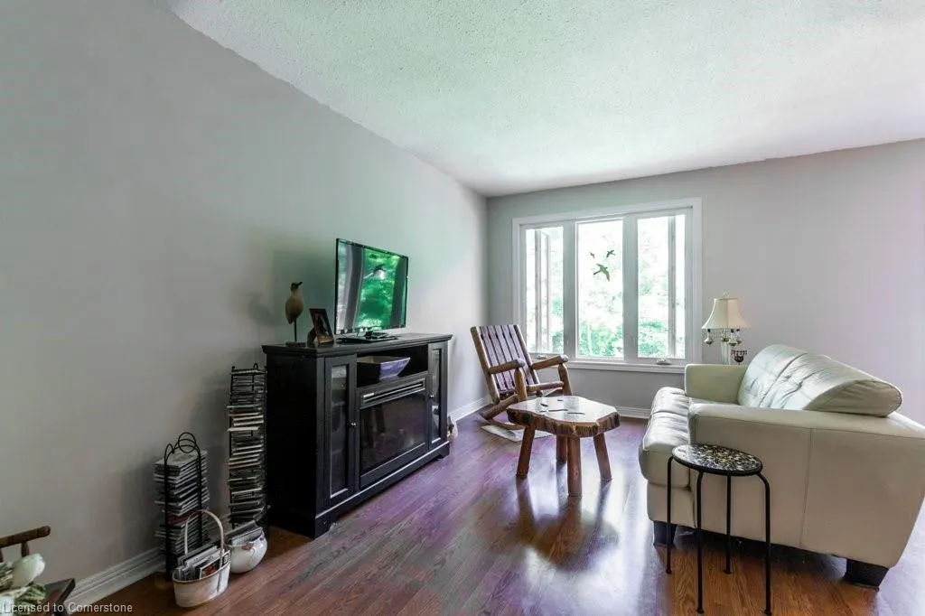 109 Wilson Street W, #14