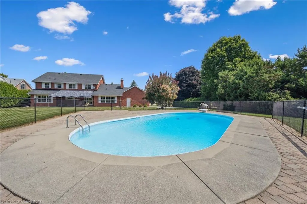 80 Mae Court