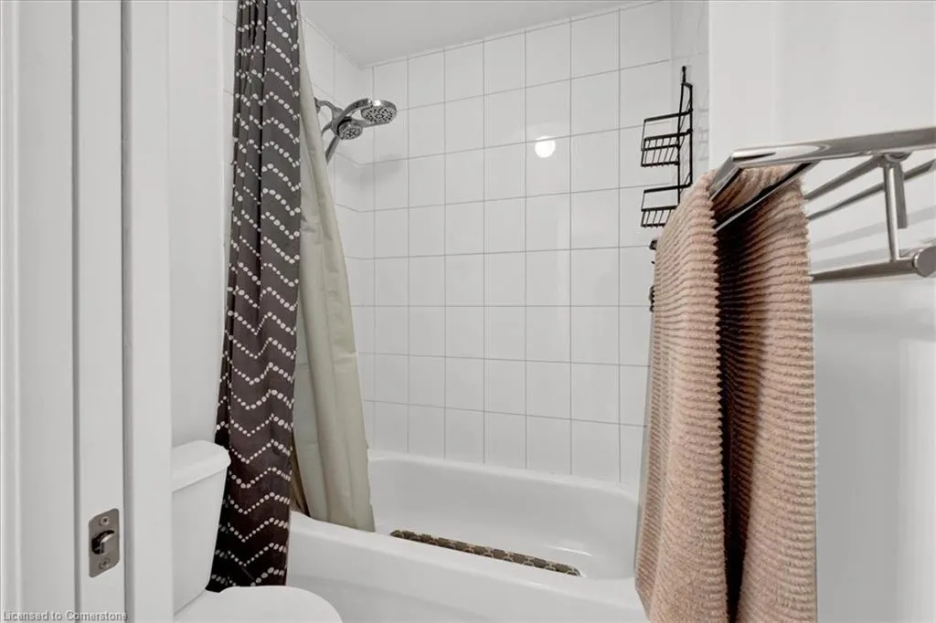 383 Dundas Street E, #26