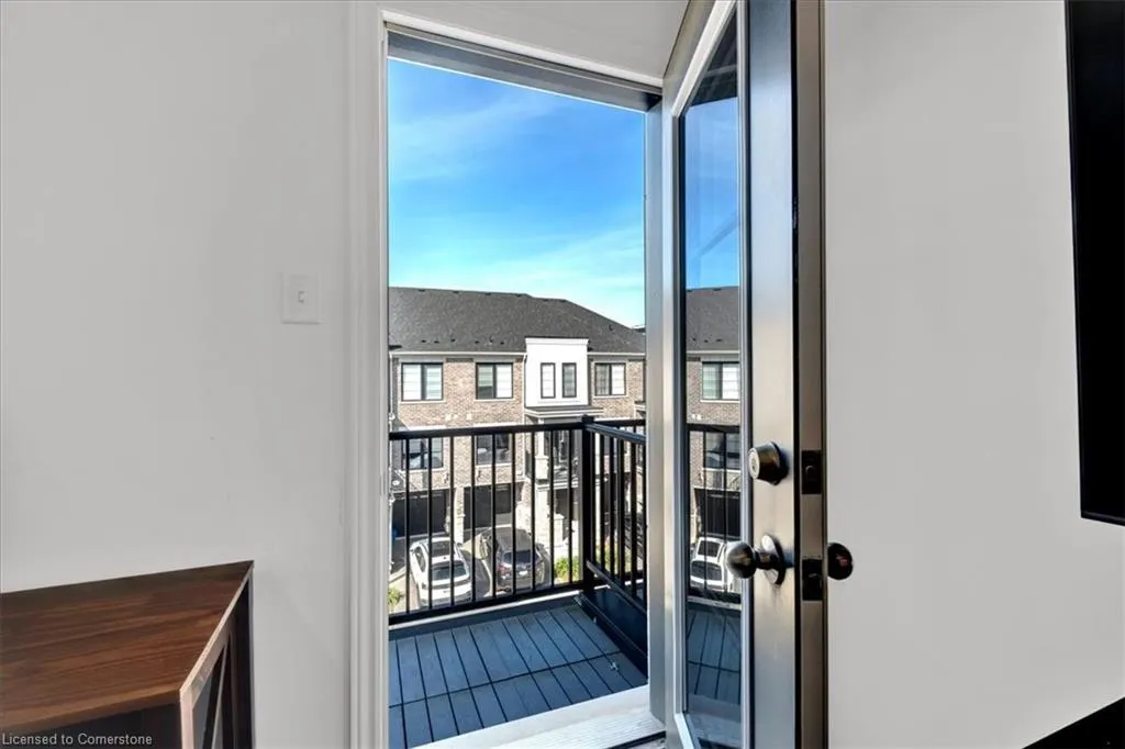 383 Dundas Street E, #26