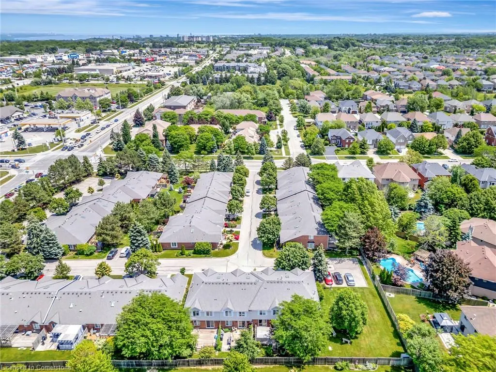 20 Meadowlands Boulevard, #14