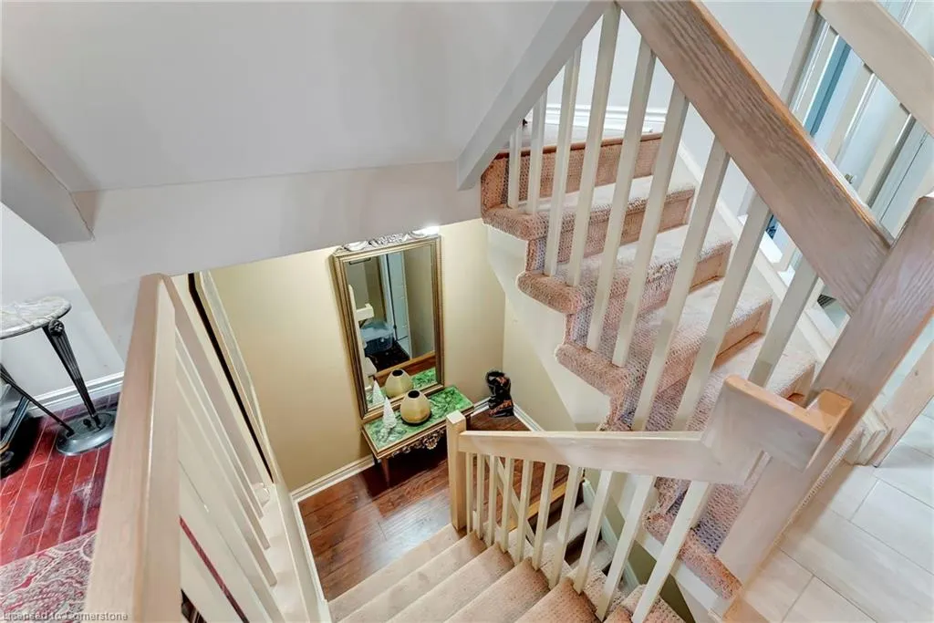 20 Meadowlands Boulevard, #14