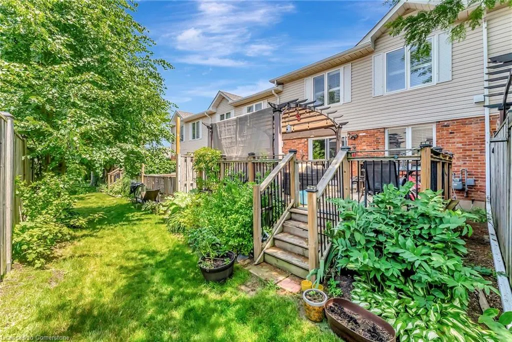 20 Meadowlands Boulevard, #14
