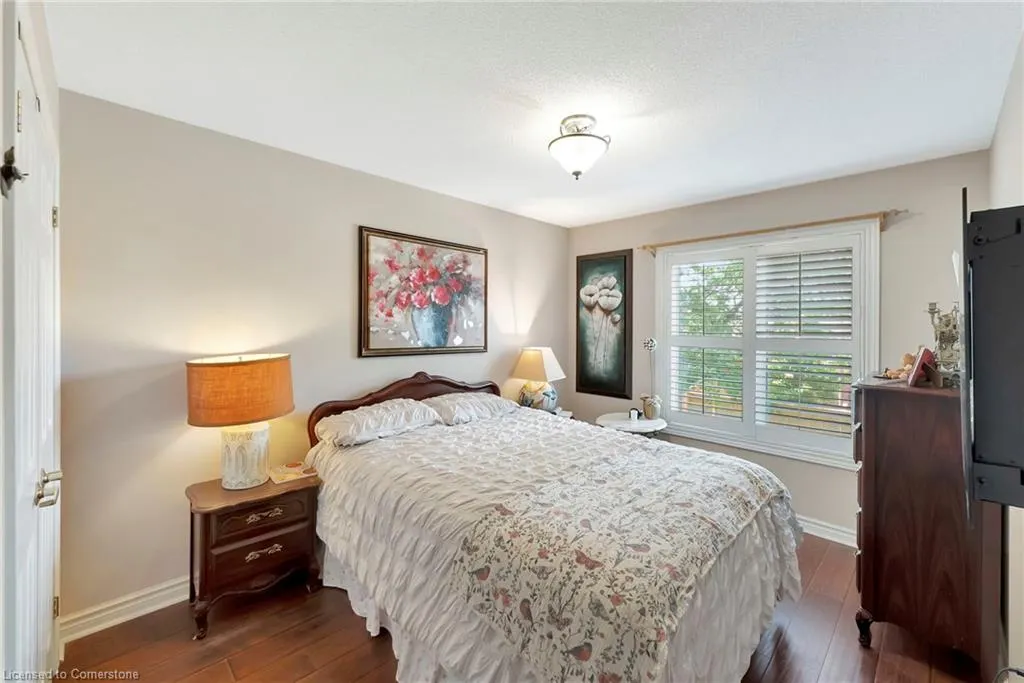 20 Meadowlands Boulevard, #14