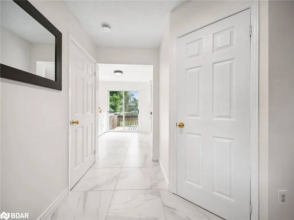 8 Darren Drive