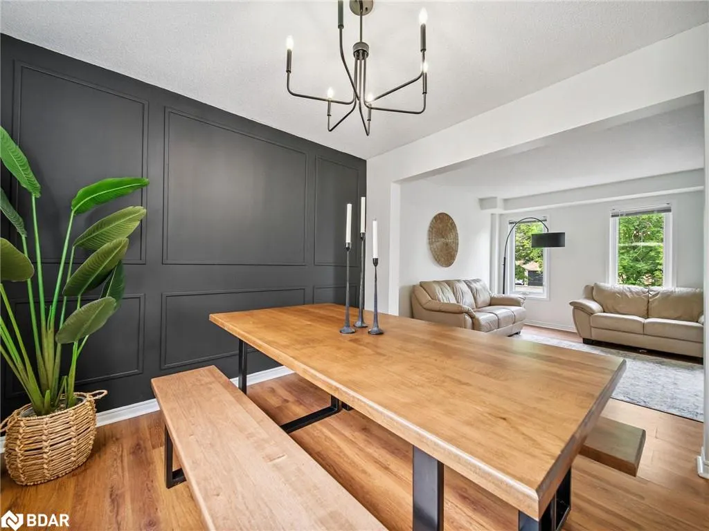 8 Darren Drive