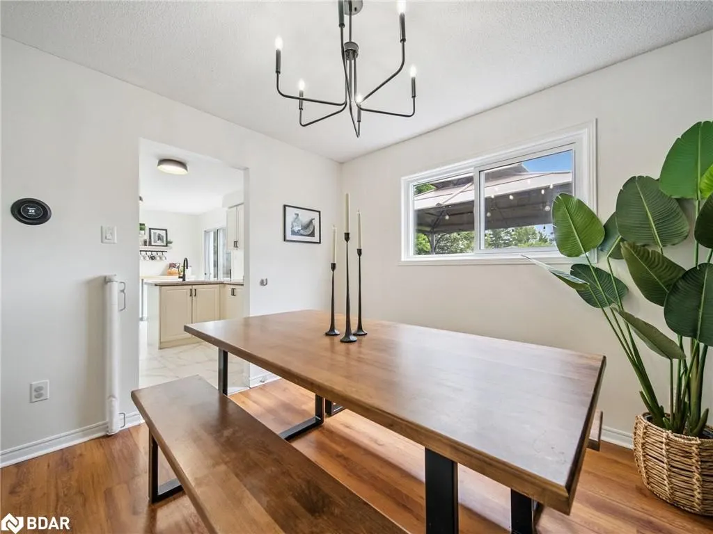 8 Darren Drive