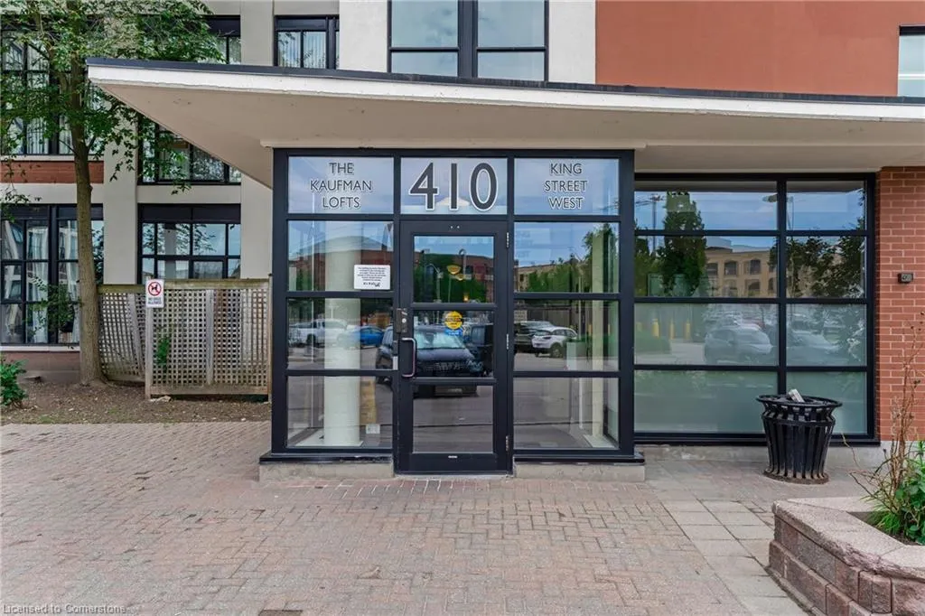 410 King Street W, #413
