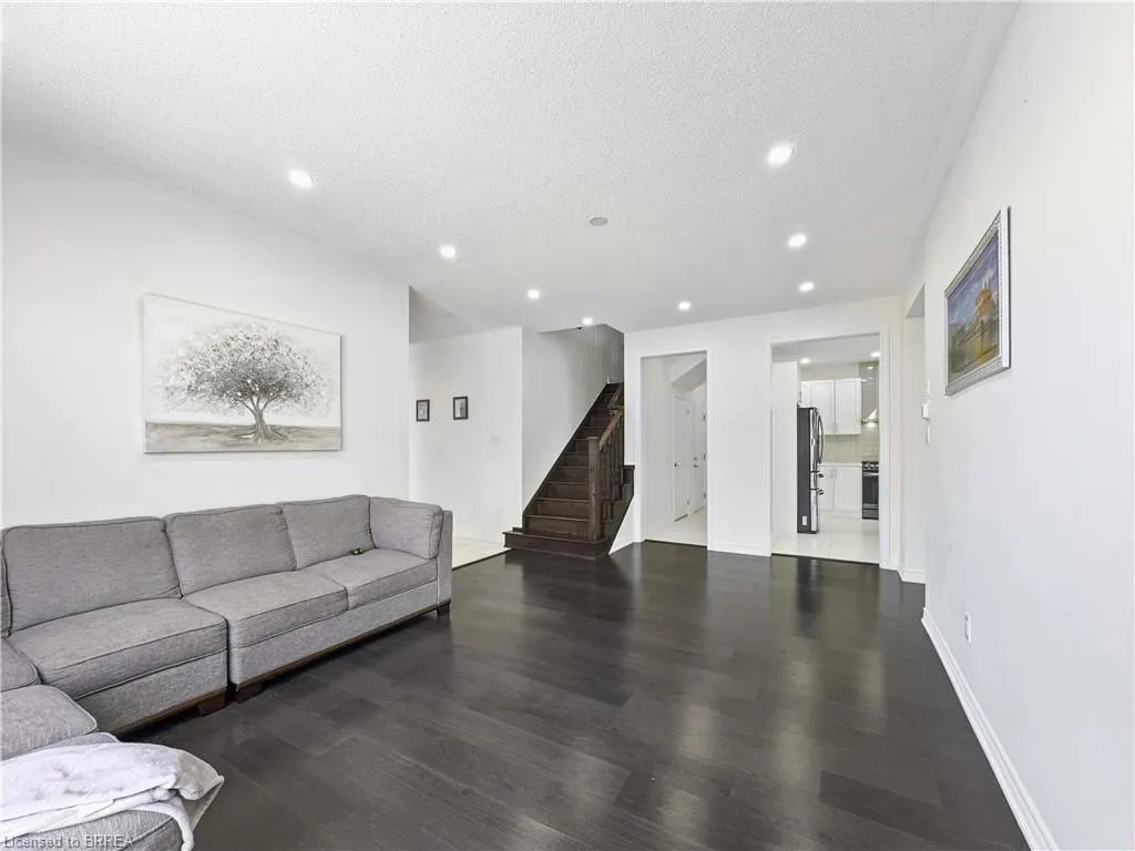 37 Drake Avenue