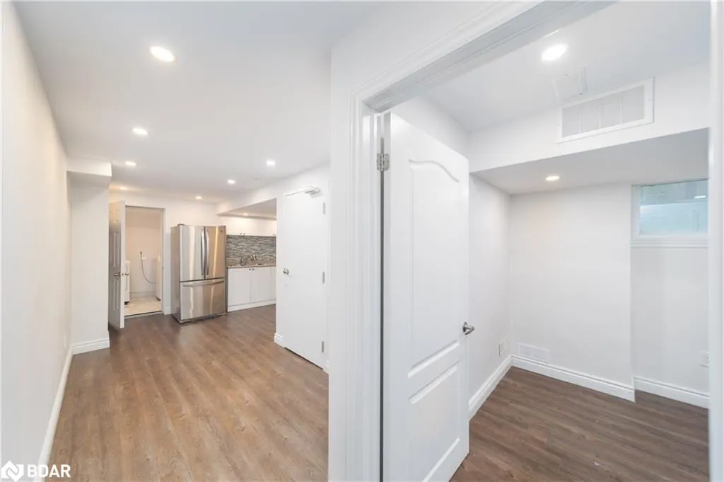 900 Green Street, #B