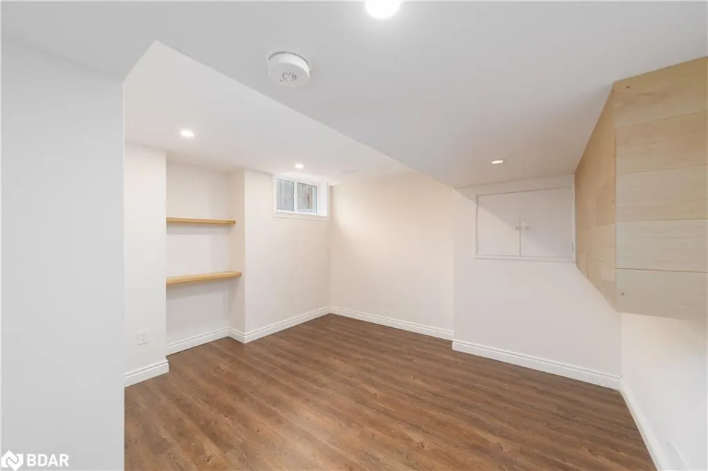 900 Green Street, #B