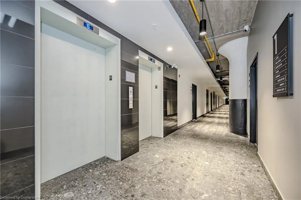 120 Huron Street, #528