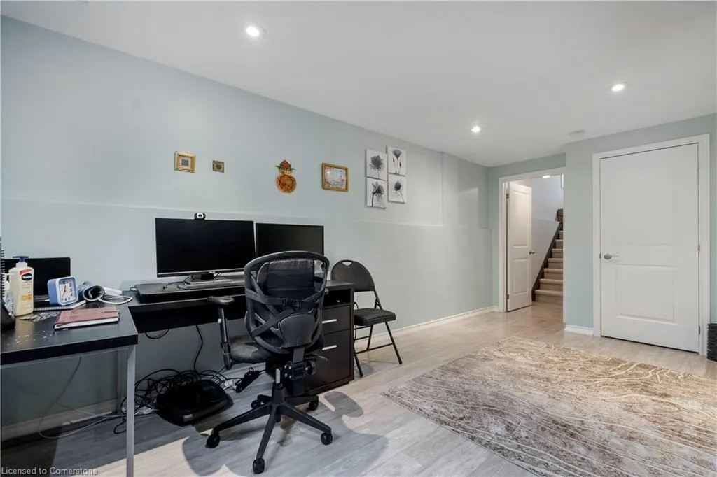 8 Lakelawn Road, #54