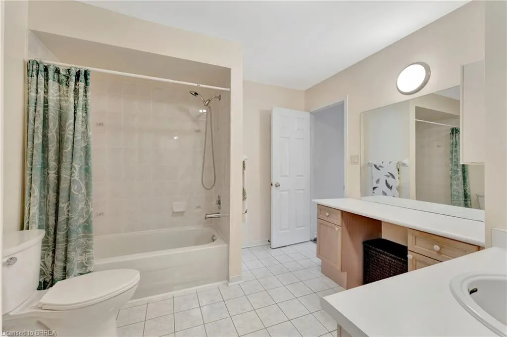 31 Moss Boulevard, #26