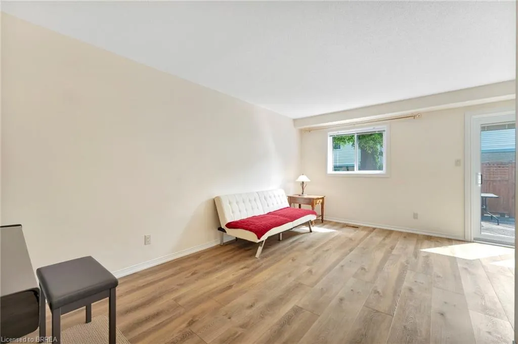 31 Moss Boulevard, #26