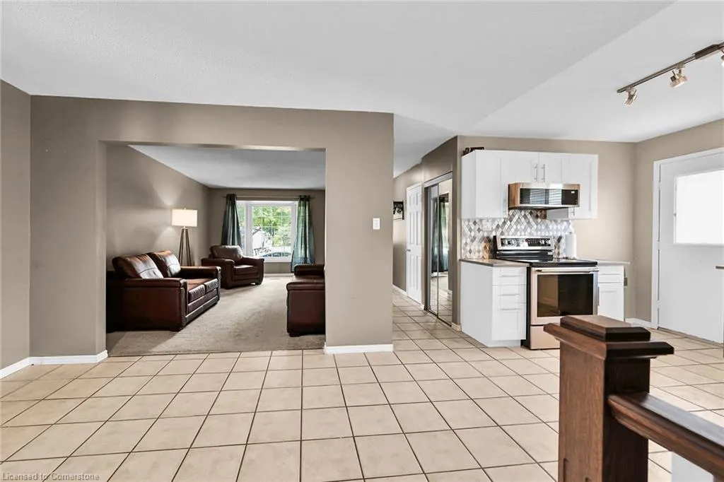 5 Ridell Crescent