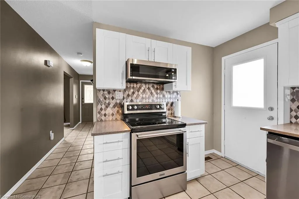 5 Ridell Crescent