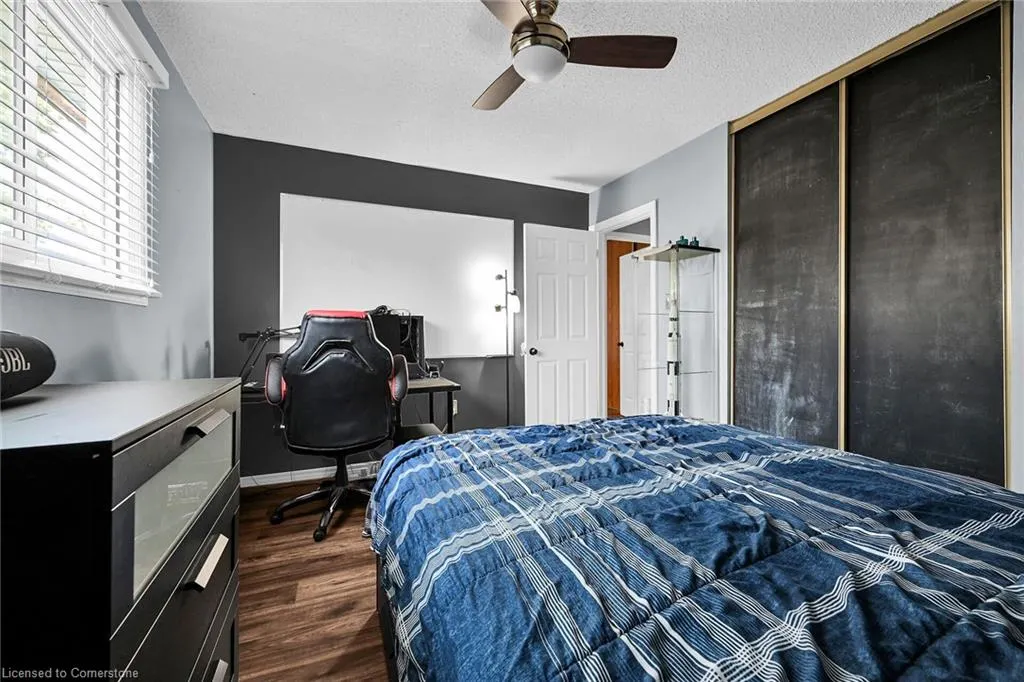 5 Ridell Crescent