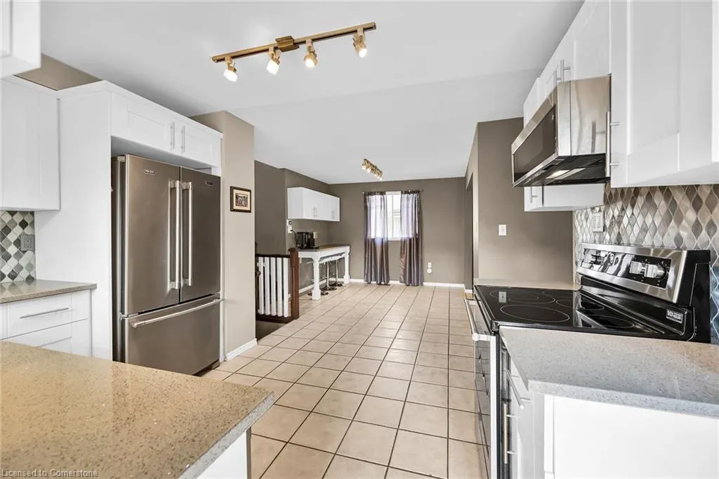 5 Ridell Crescent