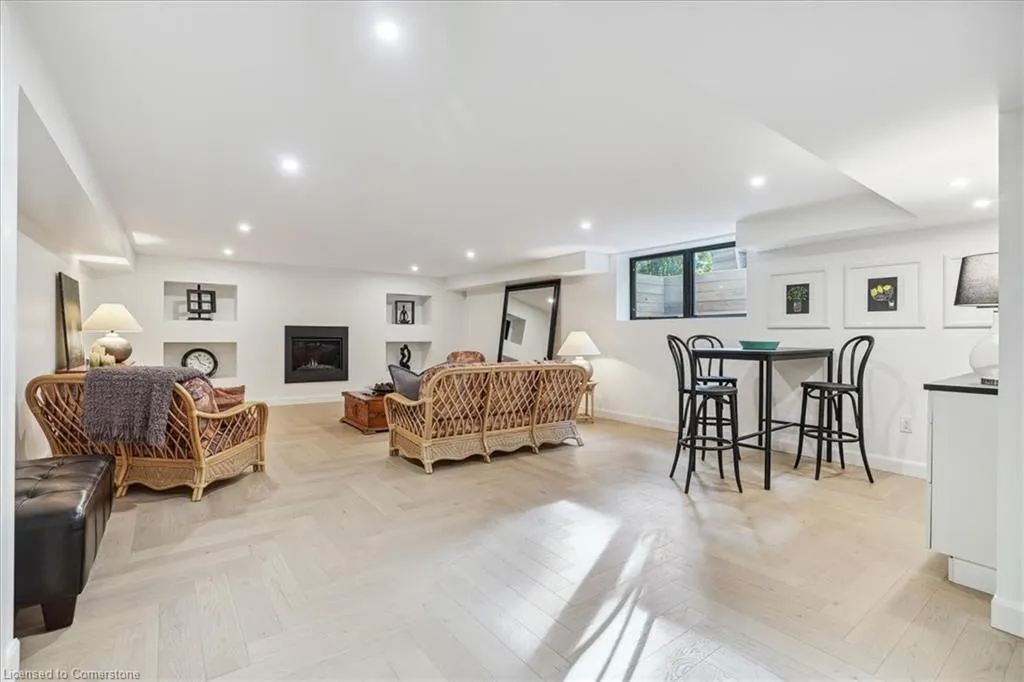 114 Reding Road