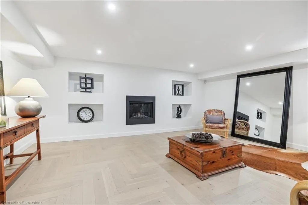 114 Reding Road
