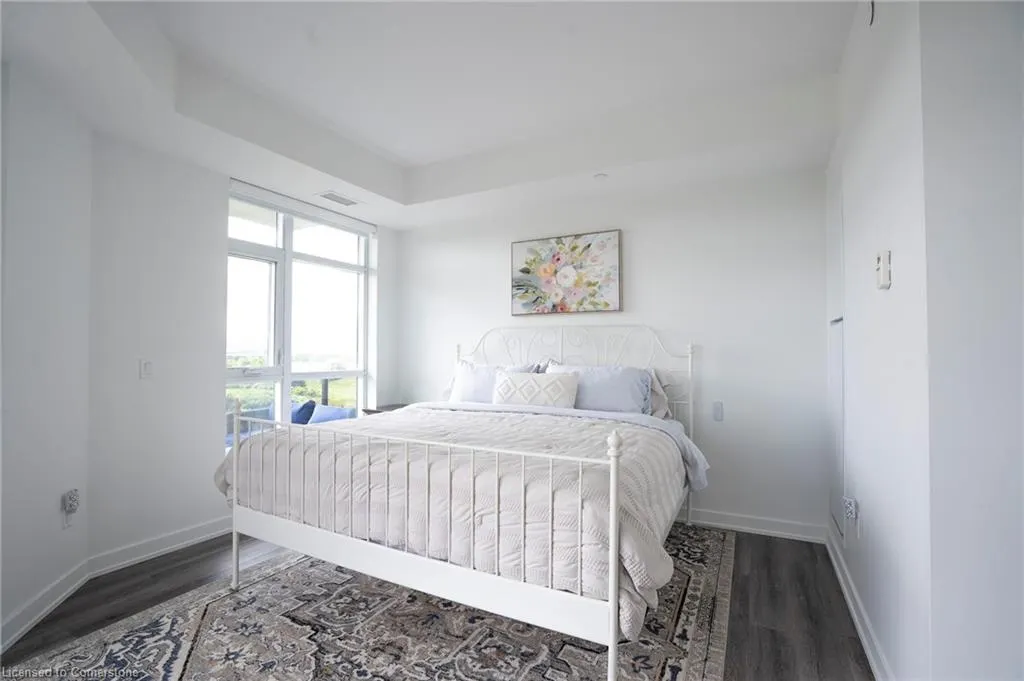 600 North Service Road, #418