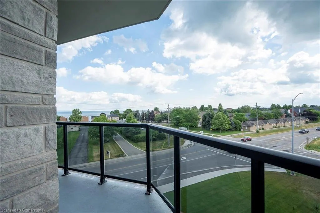 600 North Service Road, #418