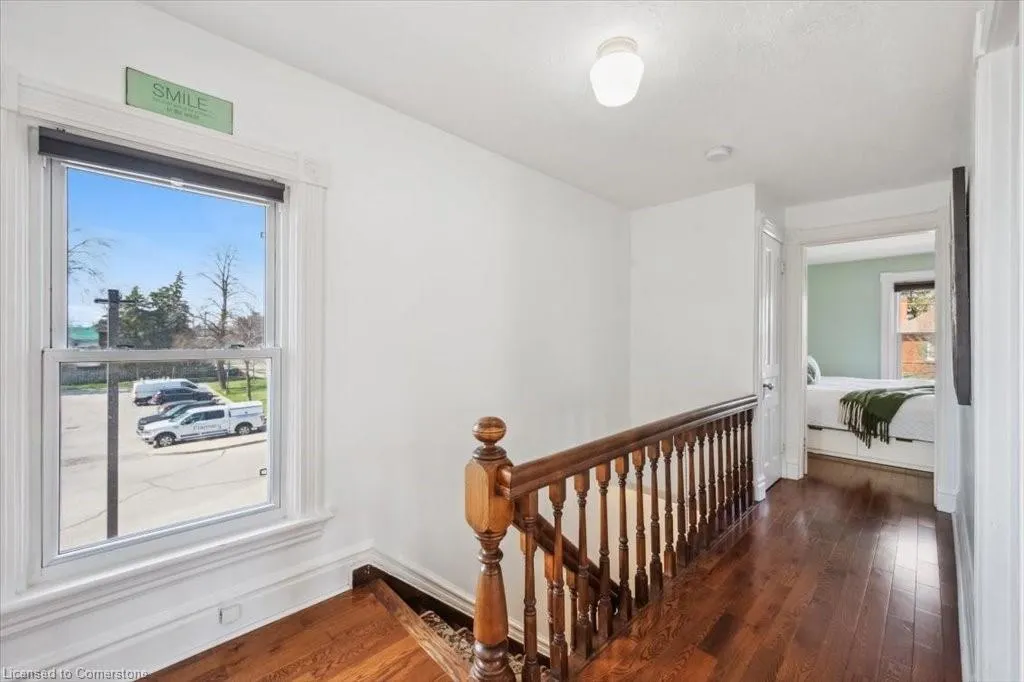 572 Woolwich Street