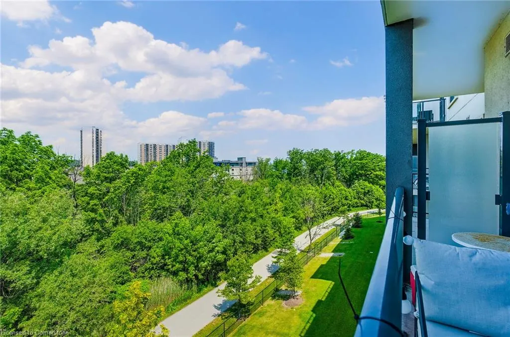 125 Shoreview Place, #514