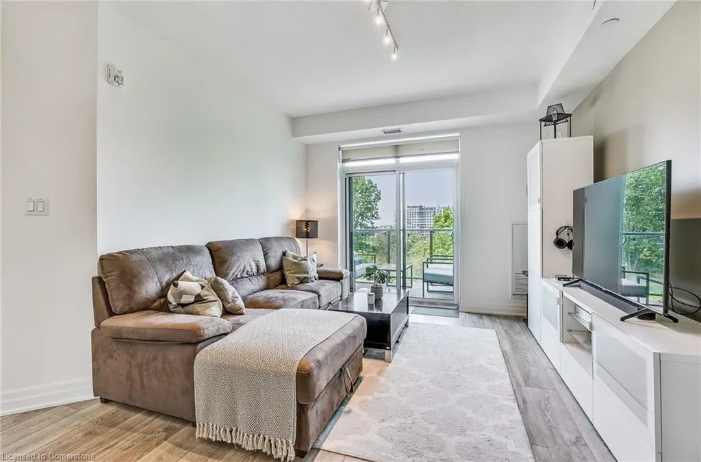 125 Shoreview Place, #514