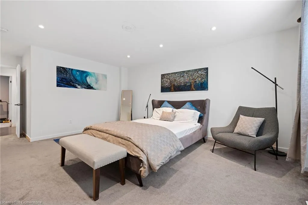 136 Crafter Crescent
