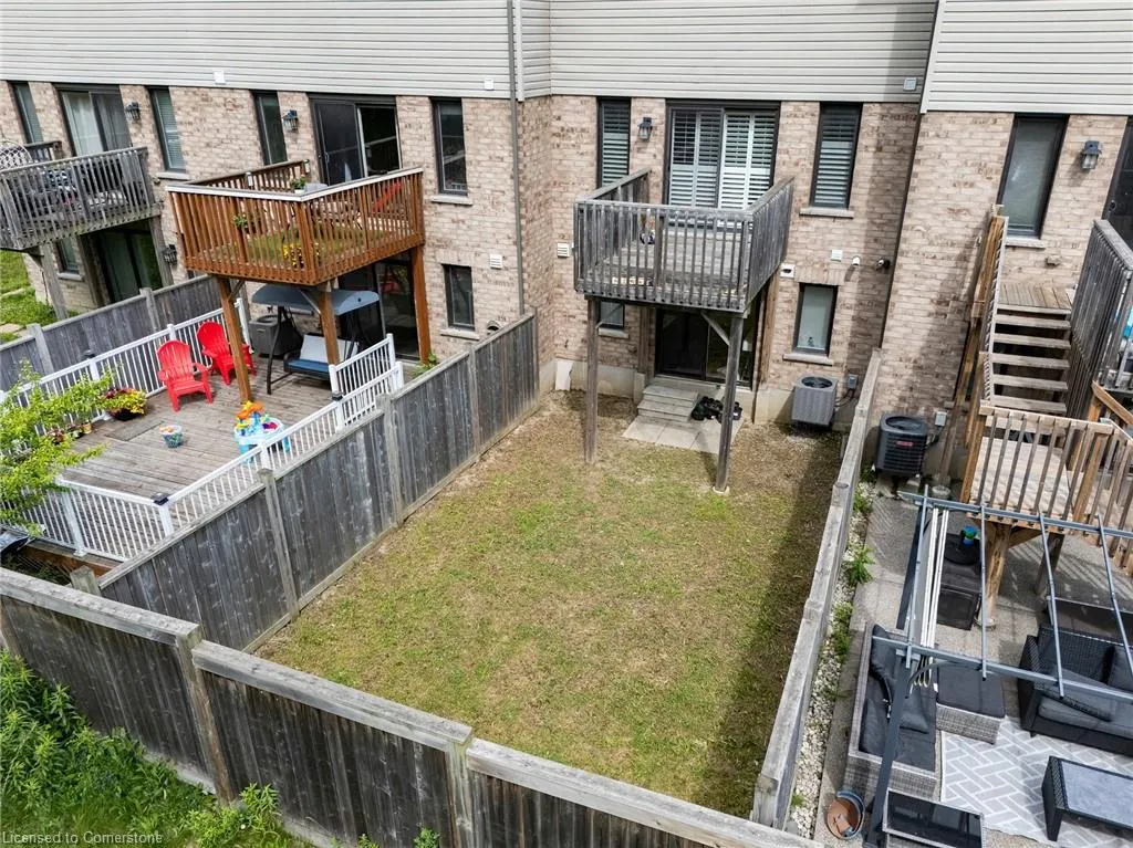 136 Crafter Crescent